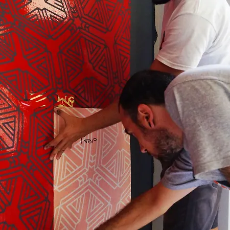 罗马你好 旅馆 *